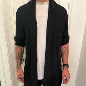 Zara Men’s Drop Sweater